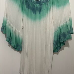 EUC Chatoyant Boho Green and White Women's Top